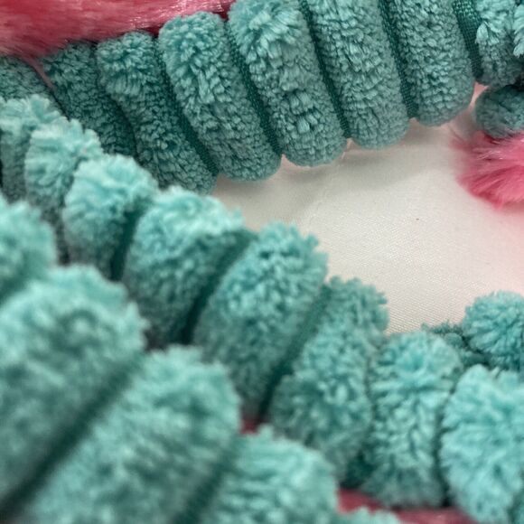 KONG Wubba Dog Toy Plush Squeaky Octopus Interactive Tug Fetch Squeak Shake - Picture 9 of 16